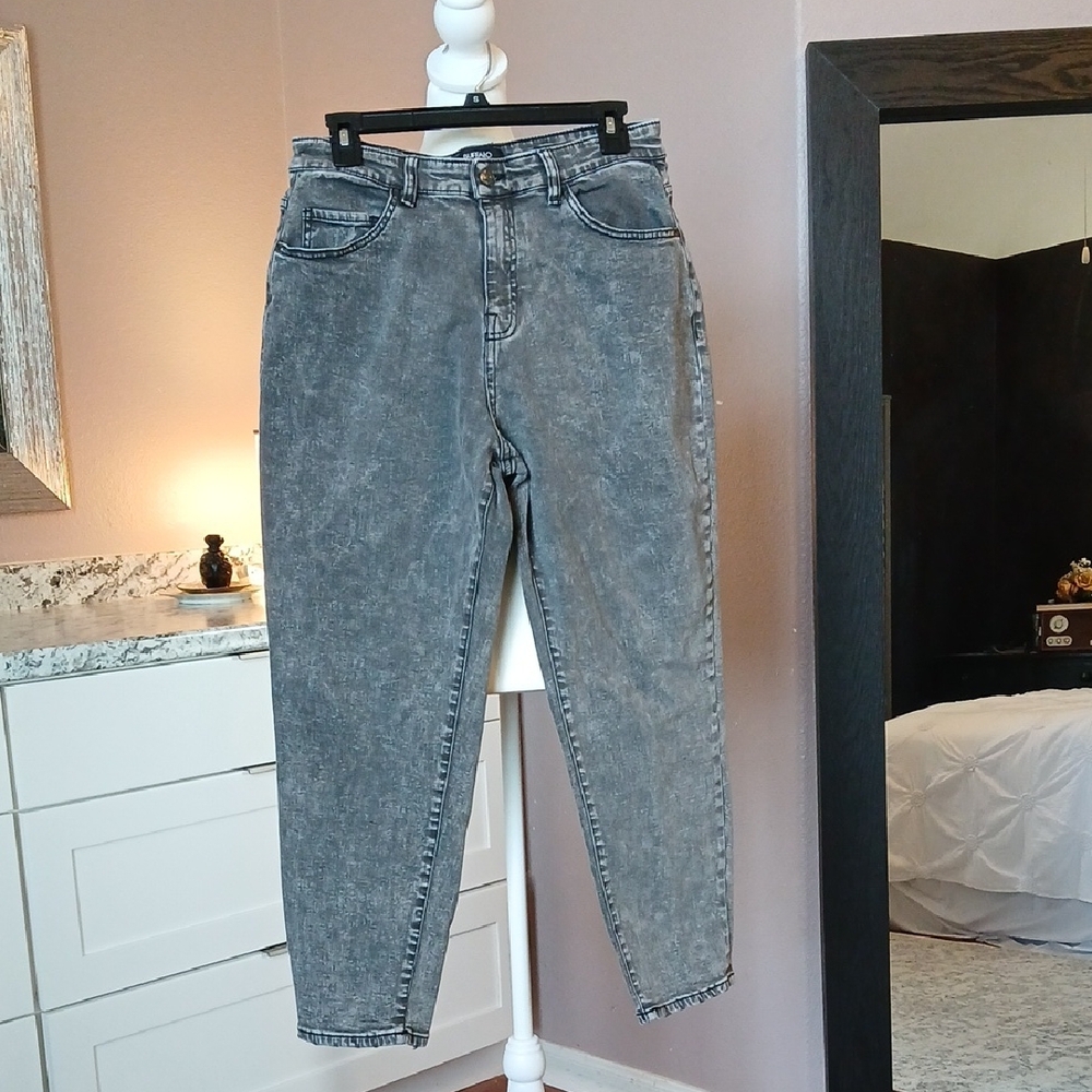 Buffalo Grey Black Jeans Hi-Rise Kristi Mom Denim by David Britton Size 31